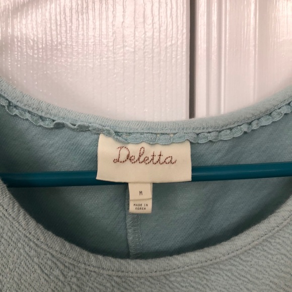 Hi- Lo Top - Picture 2 of 5